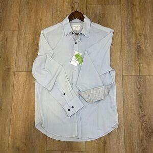 CONSTRUCT Slim Fit Casual Long Sleeve Button Down w/ Micro Polka Dot Pattern.